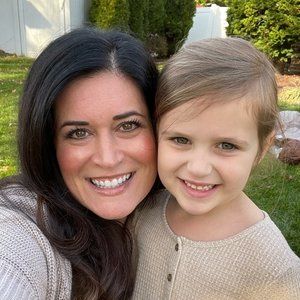 Meet your Posher, Andrea